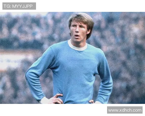 曼彻斯特城足球明星球员的辉煌历程与赛场表现分析 曼彻斯特城足球明星球员的辉煌历程与赛场表现分析