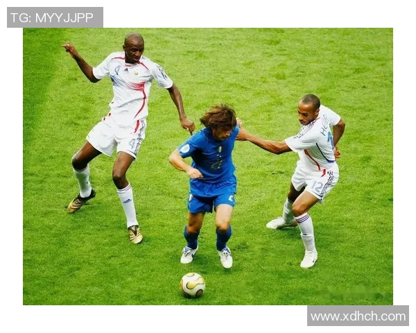 全球著名足球明星的传奇故事与辉煌成就回顾