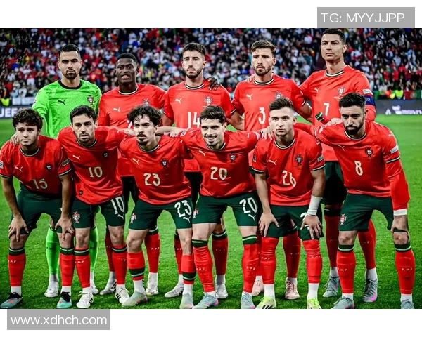 足球明星现效力于哪些球队及其职业生涯发展历程探讨